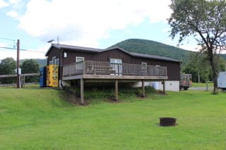 Building with raised deck